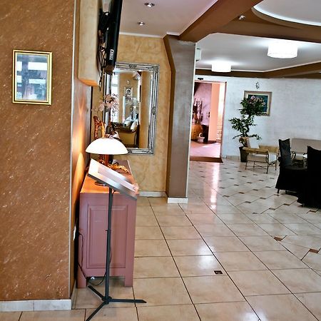 Hotel Mir Medjugorje Exterior photo