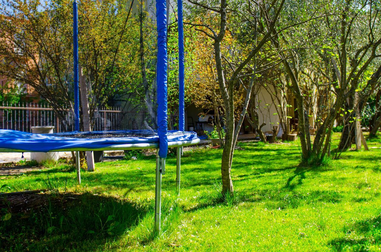 Hotel Mir Medjugorje Exterior photo